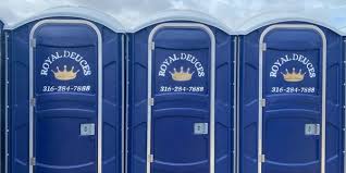 Best VIP or Luxury Restroom Trailers  in Sterling Ranch, CO